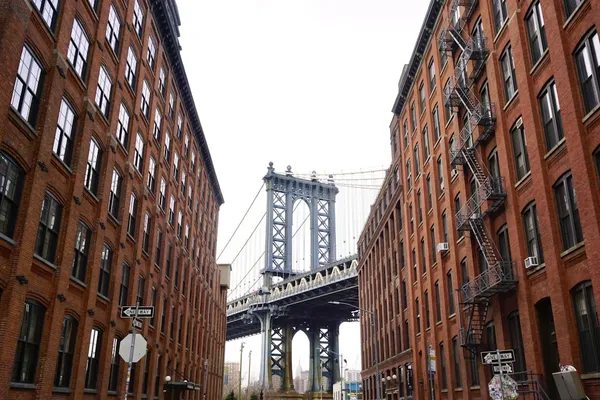 DUMBO